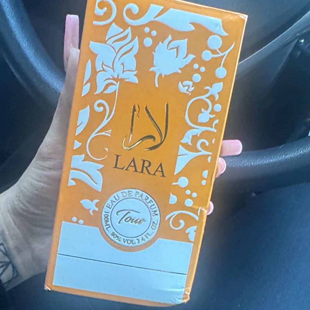 LARA Orange Floral Perfume Box